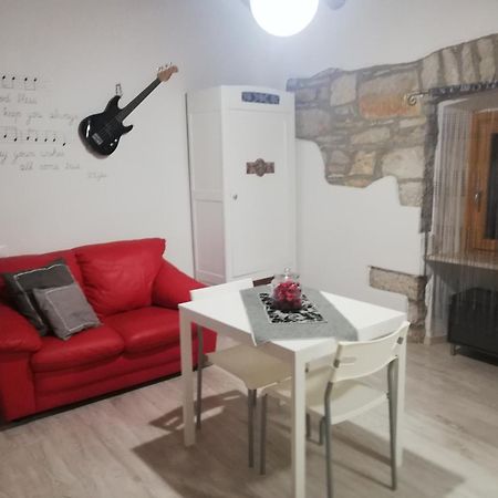 Bed & Breakfast Barbara Borgo Grotta Gigante Buitenkant foto