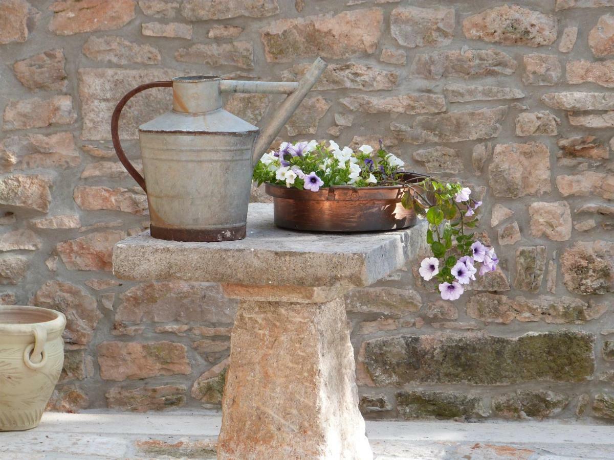 Bed & Breakfast Barbara Borgo Grotta Gigante Buitenkant foto