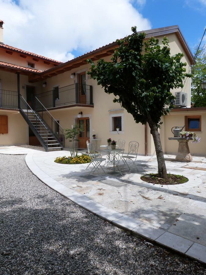 Bed & Breakfast Barbara Borgo Grotta Gigante Buitenkant foto