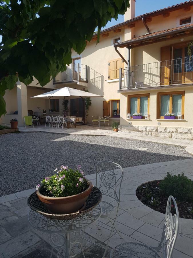 Bed & Breakfast Barbara Borgo Grotta Gigante Buitenkant foto